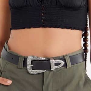Urban Outfitters - Ecote Metal-Tipped Leather Belt